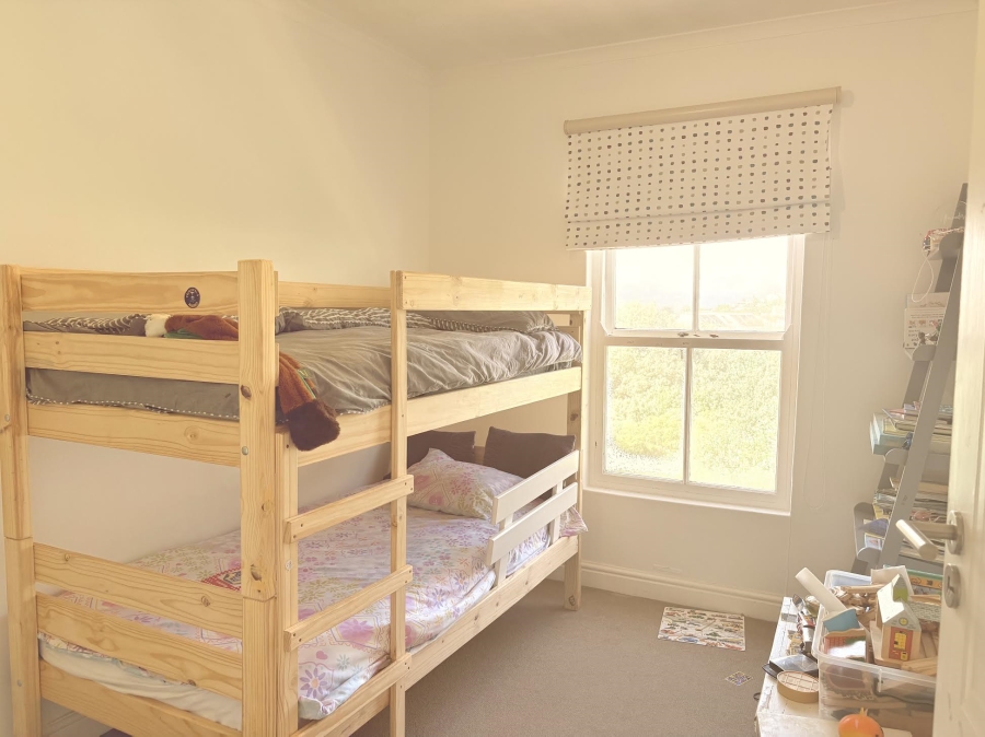 4 Bedroom Property for Sale in Kronenzicht Western Cape
